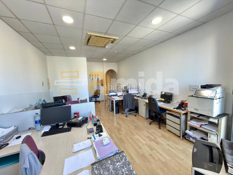 Foto 3b894754-b876-48de-9186-2fb8f4fe8d15. Edificio  en venta en Gràcia en Gràcia Sabadell