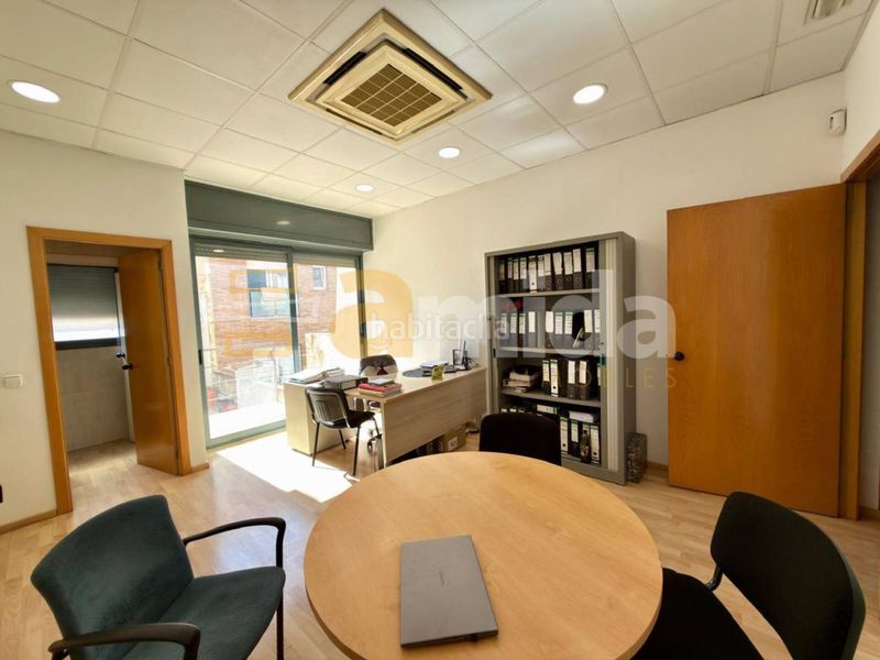 Foto c0dd316a-3d88-4a5c-b129-7c484c2f9b89. Edificio  en venta en Gràcia en Gràcia Sabadell