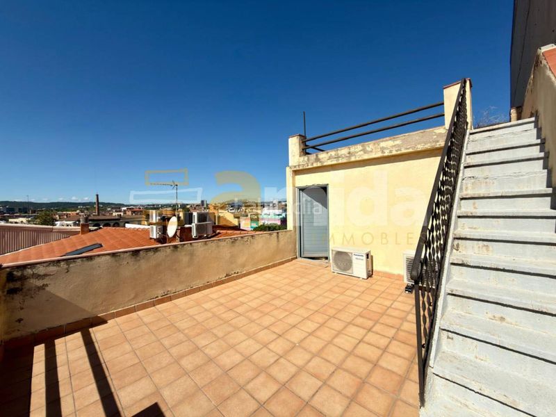 Foto f68730a4-e1d3-4eb4-b1b5-4656d1507b51. Edificio  en venta en Gràcia en Gràcia Sabadell