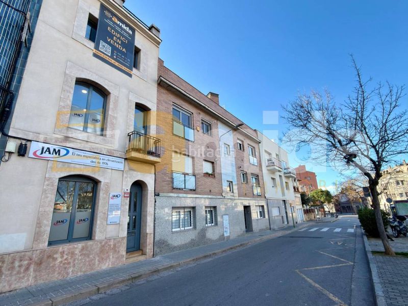 Foto fb1716e4-d7d1-4ff0-af03-f7eecb0cdc34. Edificio  en venta en Gràcia en Gràcia Sabadell