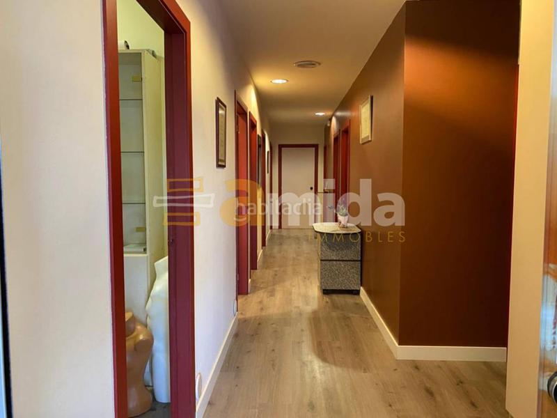 Foto 3e4c6253-1c52-467f-89c6-d47d5794e654. Traspàs local comercial a Centre-Eixample-Can Llobet Barberà del Vallès