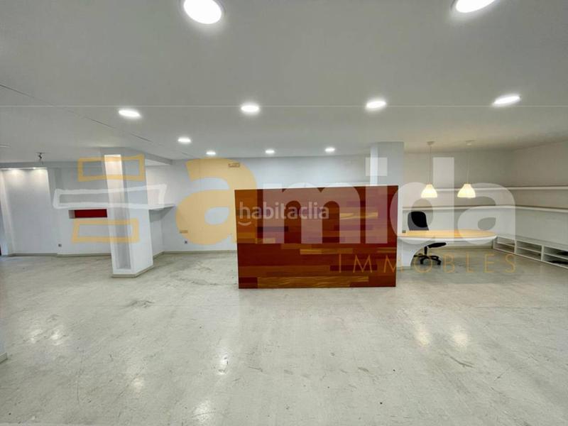 Foto 0f95516a-630f-4d26-b224-b7198fbed3f7. Lloguer local comercial a Centre Sabadell