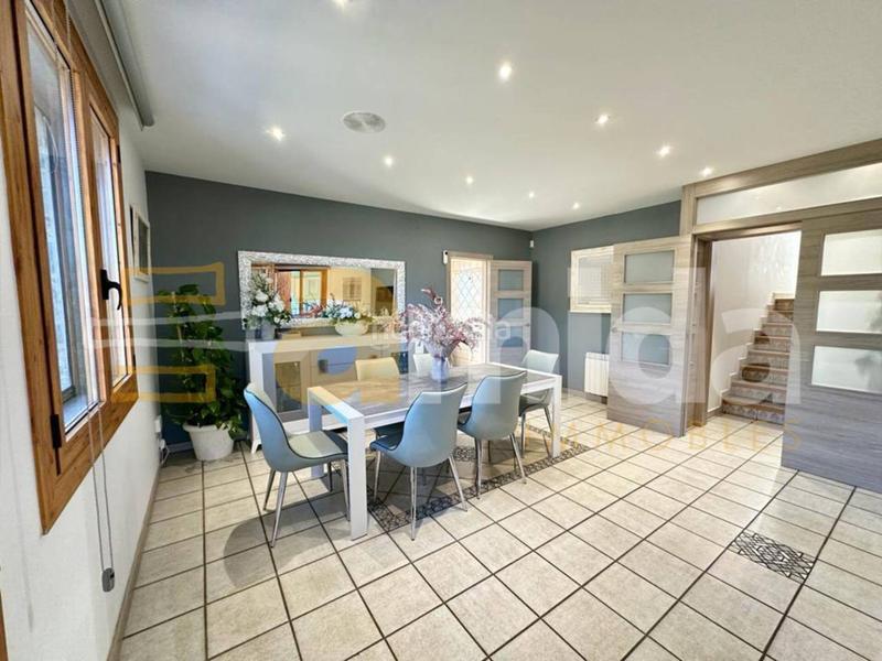 Foto 80d635b9-2af8-4caf-a606-c80d03d81a1c. Chalet casa en venta en castellar del vallés en Eixample - Can Bogunyà Castellar del Vallès