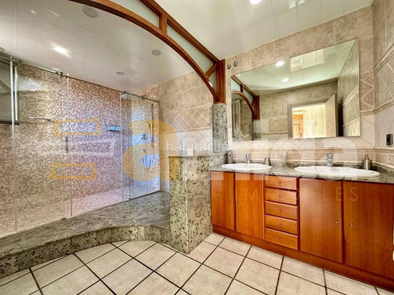 Foto 868a2493-d36d-4791-9785-0e5cf4a7b481. Chalet casa en venta en castellar del vallés en Eixample - Can Bogunyà Castellar del Vallès