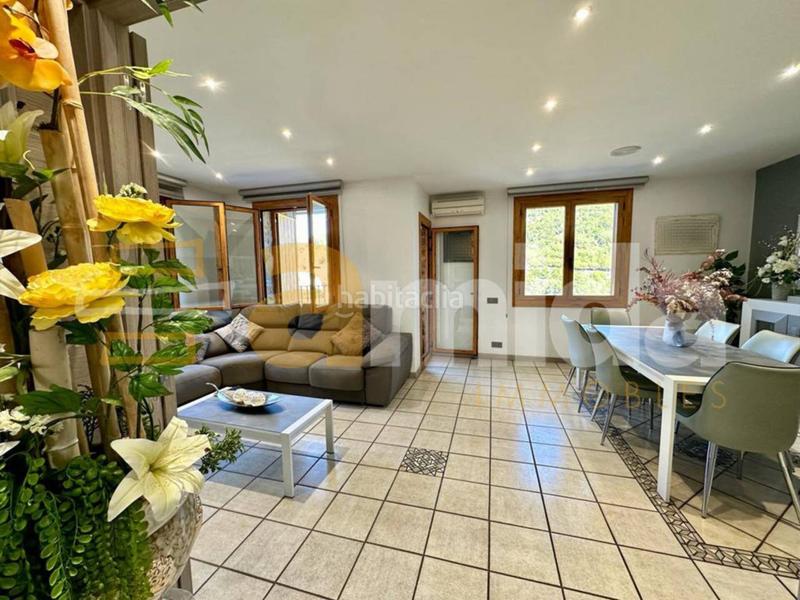 Foto a7e8f3a0-7a13-46af-9b14-f16a341981c9. Chalet casa en venta en castellar del vallés en Eixample - Can Bogunyà Castellar del Vallès