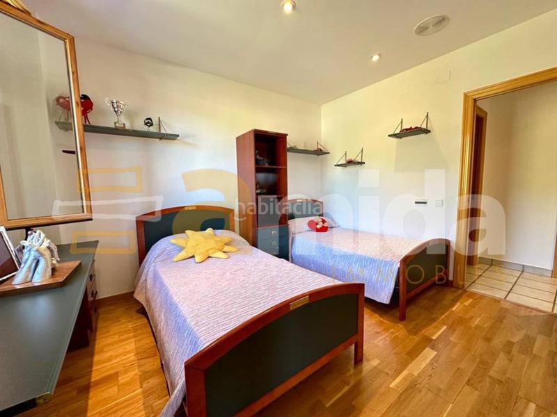 Foto e713c979-7b27-46a1-9d82-caa8c1dfbda0. Chalet casa en venta en castellar del vallés en Eixample - Can Bogunyà Castellar del Vallès