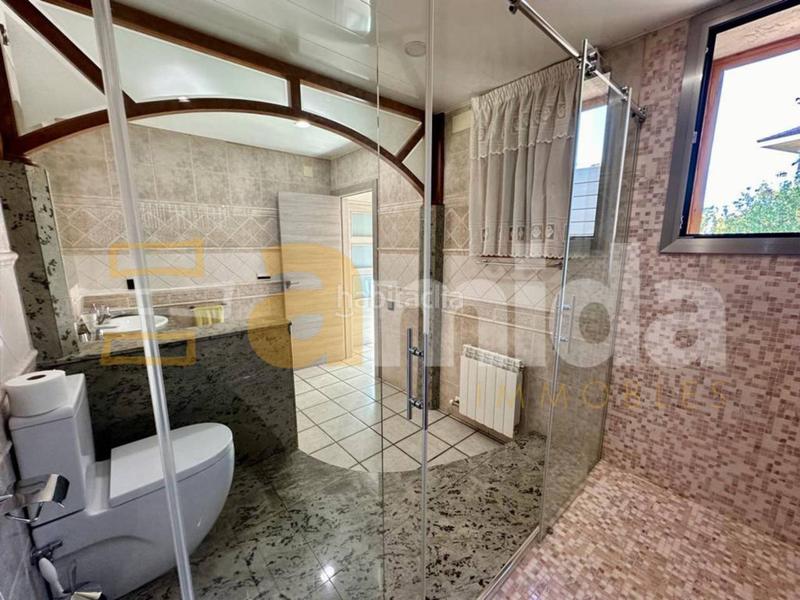 Foto ec22118c-9488-4c48-b250-4764d33fa8bb. Chalet casa en venta en castellar del vallés en Eixample - Can Bogunyà Castellar del Vallès