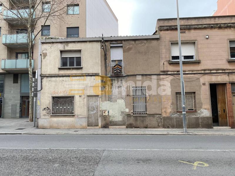 Foto f5b48f03-14de-4047-83a0-cd6590da6328. Casa  en venta en Gràcia en Gràcia Sabadell