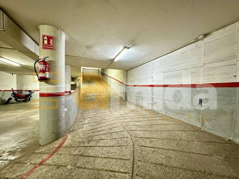Foto 7e234b16-d9ed-46bb-8e72-fba69c17b501. Posto auto in Ca n'Oriac Sabadell