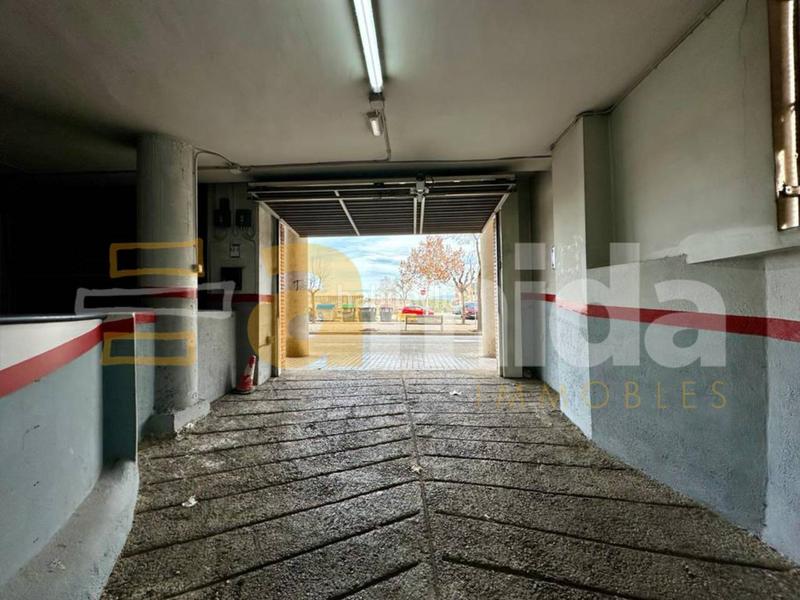 Foto b8a88444-63da-4076-bef2-e4e3c6fe17db. Posto auto in Ca n'Oriac Sabadell