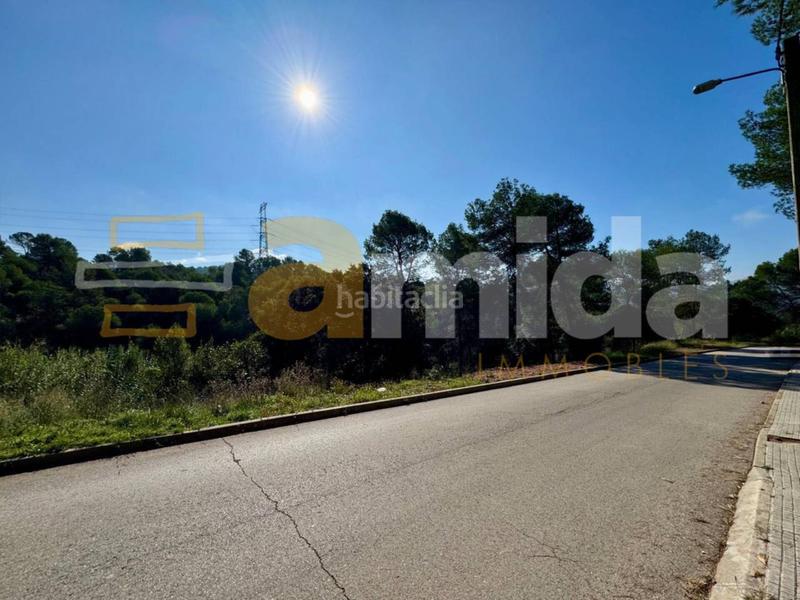 Foto 5092e9ae-9a32-403d-8371-9ef2fe0c752f. Solar industrial solar en venta en Rellinars