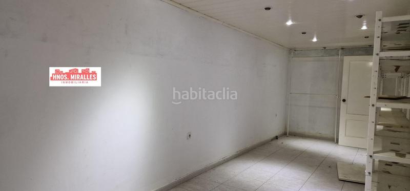 Foto bb5b072d-f1fe-46a3-af82-94ef3b3d174d. Location local commercial avec chauffage dans Reina Victoria - Miguel Hernández Elche / Elx