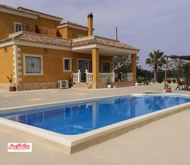 Lloguer Xalet a Perleta - Maitino. Impresionante chalet con piscina a 1 km de elche!! en perleta