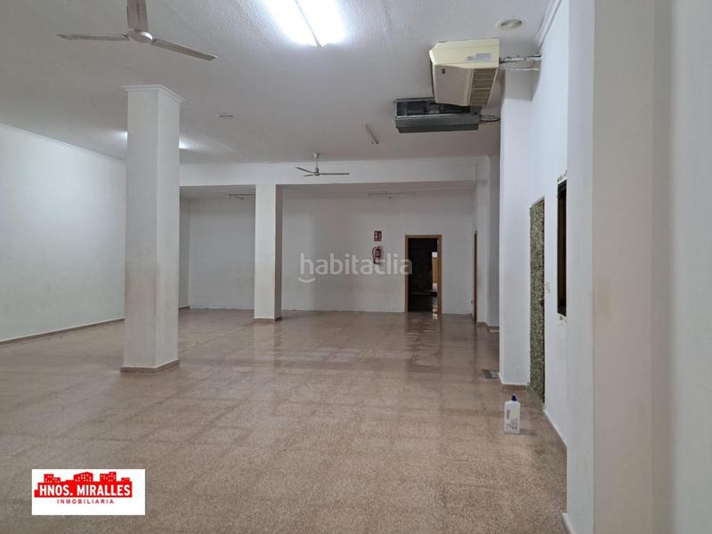 Foto 1cc7ceea-03fa-40a0-9dd3-51985758bcc3. Lloguer local comercial a San Crispín Elche / Elx