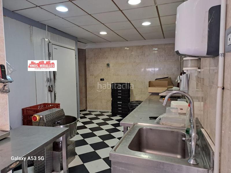 Foto 3257cad4-7fd6-487e-9a85-a17fc3fb1dd9. Rent business premise in Carrús Oeste Elche / Elx