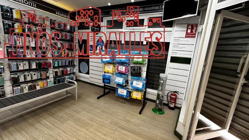 Foto 3bbf04cf-f15c-4300-a36b-631ed451f989. Lloguer local comercial a Plaza Crevillente - Antiguos Juzgados - El Asilo Elche / Elx