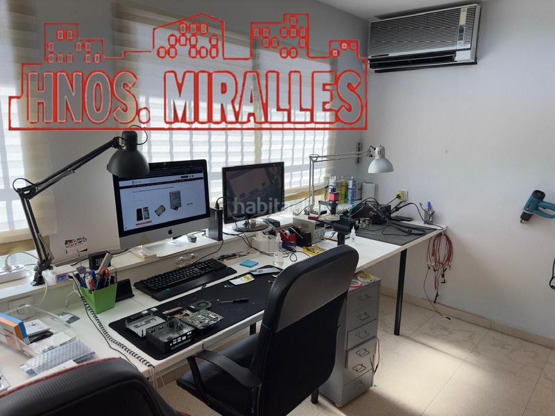 Foto d04c09a9-4298-409f-bce8-6464a5cbf9ab. Lloguer local comercial a Plaza Crevillente - Antiguos Juzgados - El Asilo Elche / Elx