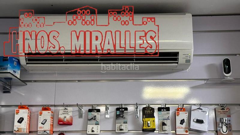 Foto 9ab61344-28c8-4f57-9932-e0b9cd927039. Location local commercial dans Plaza Crevillente - Antiguos Juzgados - El Asilo Elche / Elx