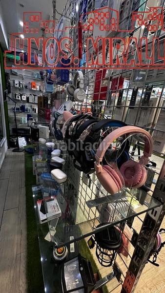 Foto b0558760-a37a-49db-8d5b-e36f262ba14f. Location local commercial dans Plaza Crevillente - Antiguos Juzgados - El Asilo Elche / Elx