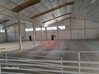 Bâtiment à usage industriel à El Castillo. Fantástica nave 1850 m2 en polígono aspe !!