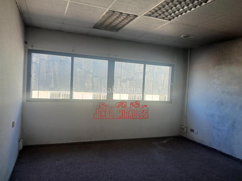 Foto 031d79b5-f51b-4303-9c11-1ffc098bd3dd. Capannone industriale in El Castillo Aspe