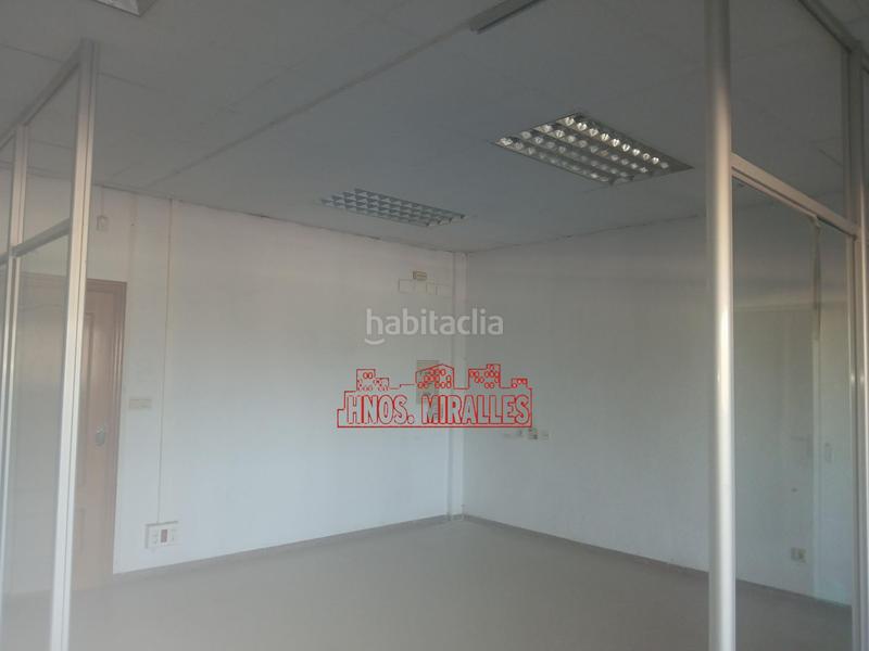 Foto 084b5e54-d1d2-409e-ab49-9e6221d4a496. Capannone industriale in El Castillo Aspe