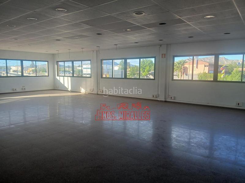 Foto 08e8c8ab-4098-4060-aeb0-d90d632768d5. Capannone industriale in El Castillo Aspe