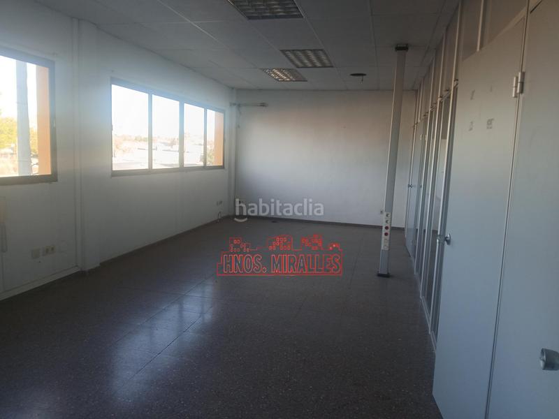 Foto 9d3cb181-205e-482a-b8ff-ecd69b35b7f9. Capannone industriale in El Castillo Aspe