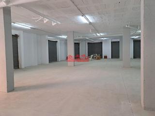 Lloguer Local Comercial a Almoradí. Magnífico local en zona nueva de almoradí! ideal para supermerca