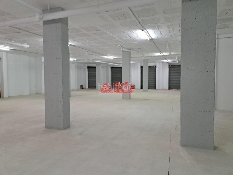 Foto acd2ad0a-a0c3-4f51-a6cf-555812e72427. Location local commercial dans Almoradí