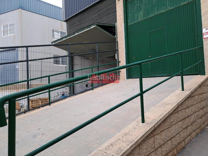 Foto e0c2ce9c-6c20-486c-8775-2938bd749c67. Fabrikhalle in Pedanías Este Aspe