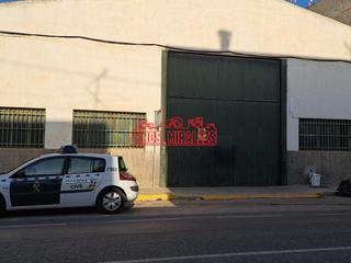 Nau industrial a Dolores. Oportunidad de amplia nave en dolores
