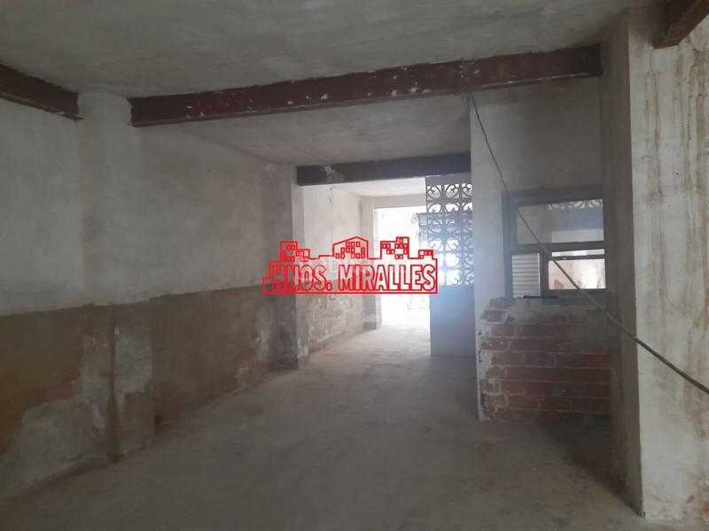 Foto d9cfc630-e5f2-48d9-aa8c-1a2fceec436c. Local comercial a Carrús Este Elche / Elx