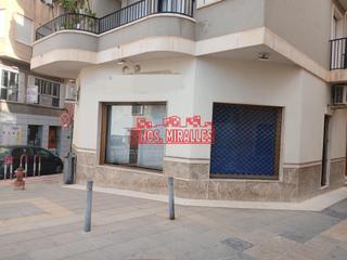 Alquiler Local Comercial en El Castillo. Local en aspe con inmejorable situación!!