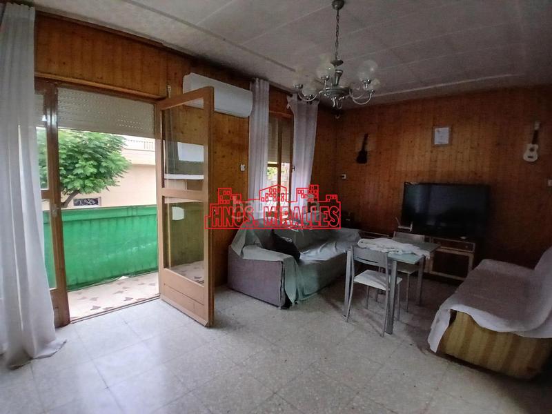 Foto a8f40fe2-7a2a-47d5-9509-5d2ef6dced28. Casa amb aparcament a Las Fuentes-Los Cipreses Aspe