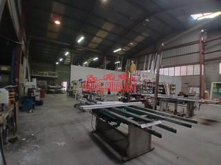Nau industrial a El Castillo. Magnifica nave industrial 646 m2 en aspe con ingresos extra !!