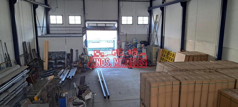Foto f534036e-d0eb-4ef5-8853-b8720cdac7ab. Fabrikhalle in Pedanías Este Aspe