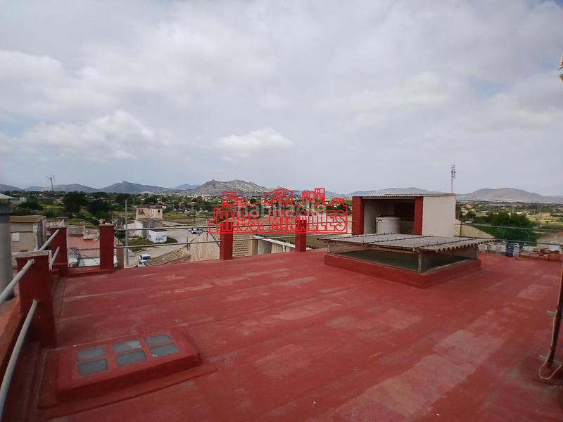 Foto 6edb6422-070e-40dc-ae9b-a2d7e3dd73e1. Casa amb calefacció aparcament a San Juan Aspe