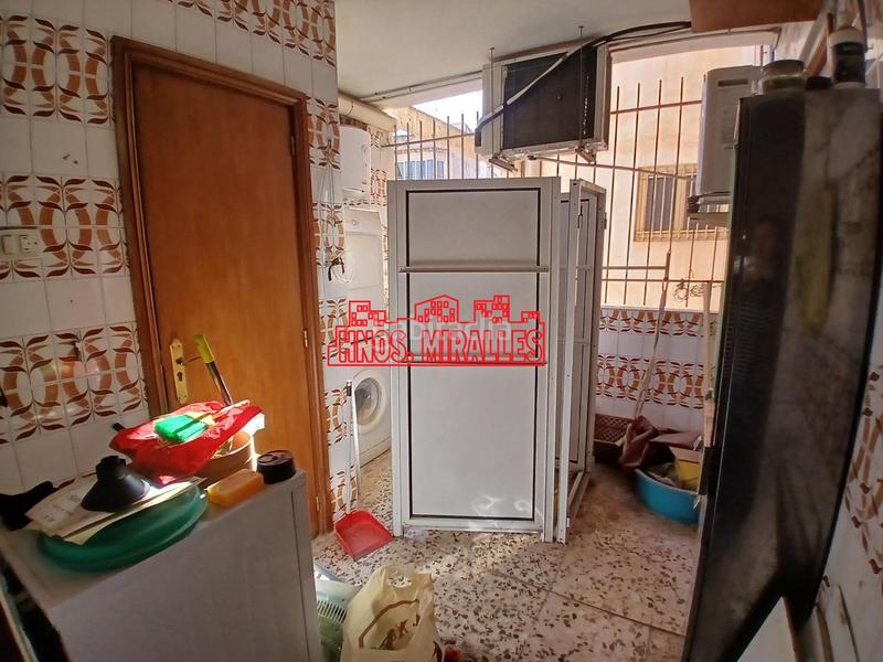 Foto c32f01e9-6afb-4000-a81e-35ad7d21e3fe. Appartement avec chauffage dans Reina Victoria - Miguel Hernández Elche / Elx