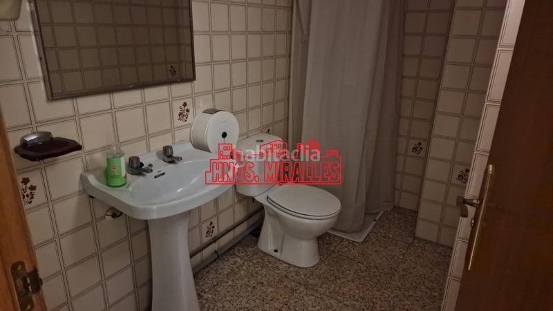 Foto 4afe6e5b-5172-4594-b727-9368b734dc97. Affitto locale commerciale in Centro Elche / Elx