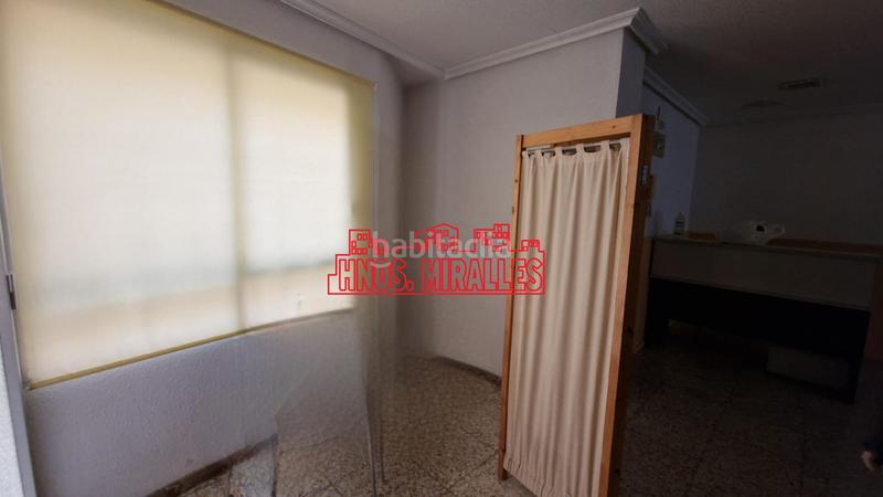 Foto c68ead4b-056b-4f27-8f18-46ab899a8fc0. Affitto locale commerciale in Centro Elche / Elx