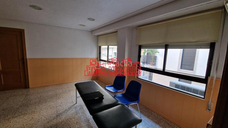 Foto 217035f4-0ade-430f-9a4c-a63f7e0ae1d6. Miete geschäftsraum in Centro Elche / Elx