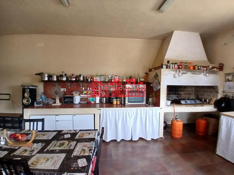 Foto bcd87475-8cee-4764-a504-8f4a7f9f13ef. Chalet fantástico chalet en ptda. derramadormatola!! en Crevillente