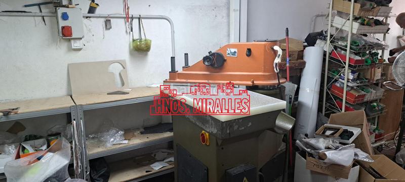 Foto 8596f8f6-2f17-4e29-b810-b19f2ca0764d. Alquiler nave industrial se vende nave poligono carrus elche en Elche / Elx