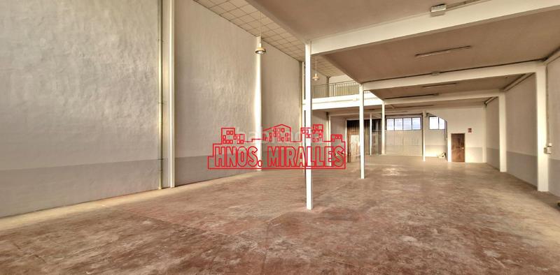 Foto 92395296-9afd-4668-bc2f-2f9b818331b0. Alquiler nave industrial disponible alquiler de nave en zona industrial del poligono de carrus !! en Elche / Elx