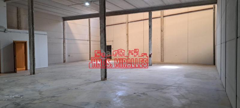 Foto a92d7c89-45a0-4253-a149-3eb80453712e. Fabrikhalle in Pedanías Este Aspe