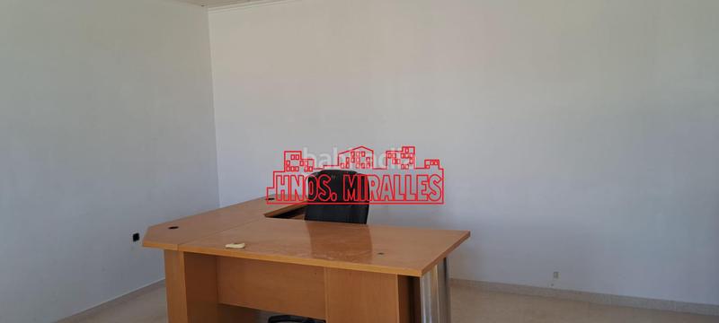 Foto a99eed37-ba31-4b0b-b5a4-565b061d9f10. Fabrikhalle in Pedanías Este Aspe