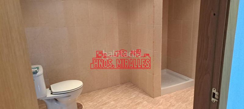 Foto adc211f9-58f2-4b6b-bdb4-48cb8484f367. Fabrikhalle in Pedanías Este Aspe