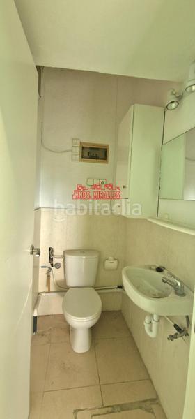 Foto b04de110-591f-423d-86f8-d1b2422a33c9. Locale commerciale in El Toscar Elche / Elx