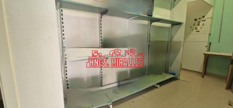 Foto c21cfa89-3c3d-49b9-aedb-7471994f6443. Locale commerciale in El Toscar Elche / Elx